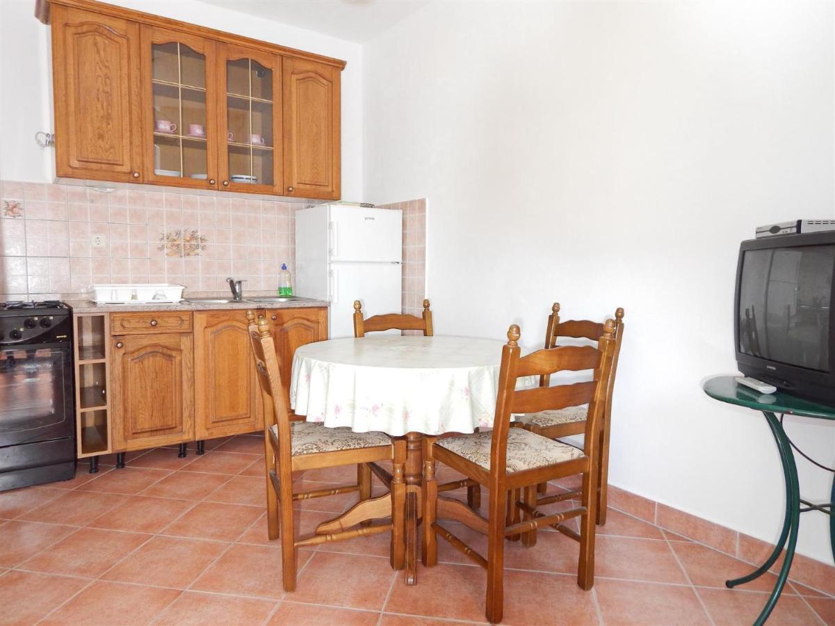 Apartments With A Parking Space Pag - 11358 Pag Town Extérieur photo